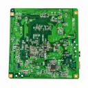 Placa PCB verde densamente poblada.webp