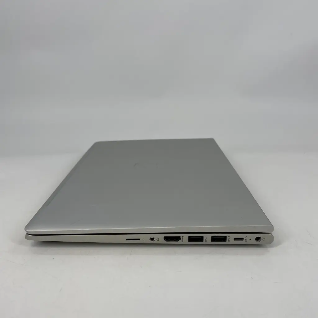 Laptop Hp Probook 440 G8 Intel Core i5-1135G7 Quad core SSD 24gb Ram 8gb Pantalla 14´´